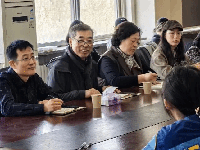 密切师生联系·助力新生成长——造型基础教育学院召开设计类一年级学生师生座谈会
